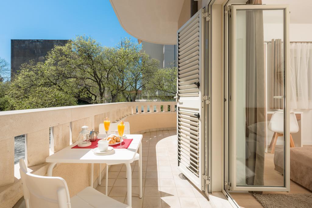 ספליט Urban Chic Luxe Apartments Near Beach Bacvice & Centre מראה חיצוני תמונה